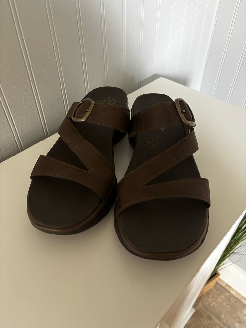 Skechers Women's Dark Brown Buckle Slide Mules - Picture 2 of 10